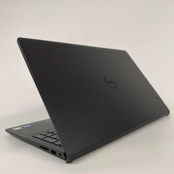 Ультрабук Dell Inspiron 3520 / 15.6" (1920x1080) IPS / Intel Core i5-1235U (10 (12) ядер по 3.3 - 4.4 GHz) / 16 GB DDR4 / 256 GB SSD / Intel Iris Xe Graphics / WebCam б/у + Подарок Беспроводная мышь / USB | Зображення 5