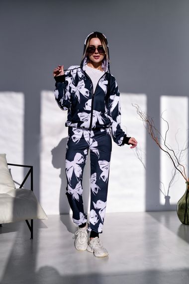 Жіночий костюм DRAPP