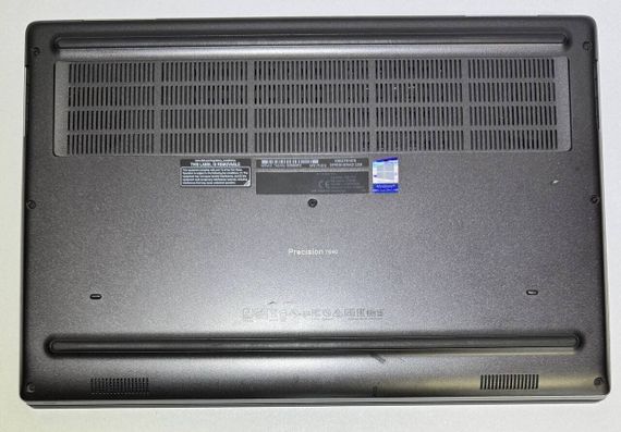Ігровий ноутбук Dell Precision 7540 / 15.6" (1920x1080) IPS / Intel Core i7-9850H (6 (12) ядер по 2.6 - 4.6 GHz) / 16 GB DDR4 / 240 GB SSD / AMD Radeon Pro WX 3200, 4 GB GDDR5, 128-bit / WebCam б/в | Зображення 4