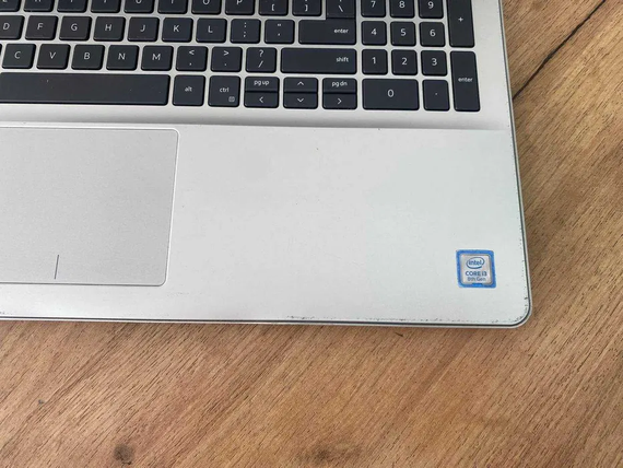 Ноутбук Dell Inspiron 5584 15.6 FHD/IPS/i3 8145U/4Gb/SSD128Gb/Intel UHD 620 | Зображення 3
