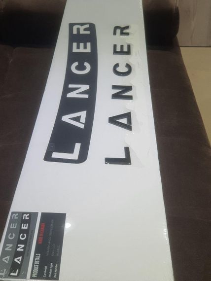 Молдинг, орнамент, лого на капот Mitsubishi LANCER 2008, MILA08LOG | Зображення 2