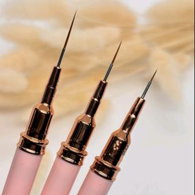 Набор розовых ультратонких кистей Global Fashion для росписи, вензелей и френча (4, 8, 12 мм)