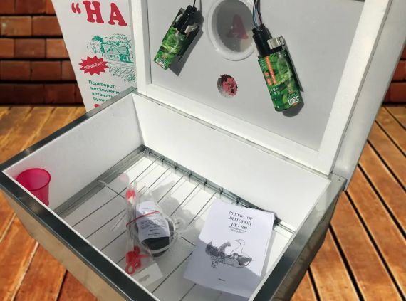 Інкубатор механічний Наседка 100 у пластиковому корпусі | Зображення 4