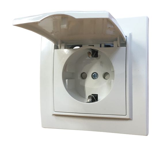 Розетка внутрішній установки 1-а з/к з кришкою з захисна шторка біла IP20 Malta Ny95000962