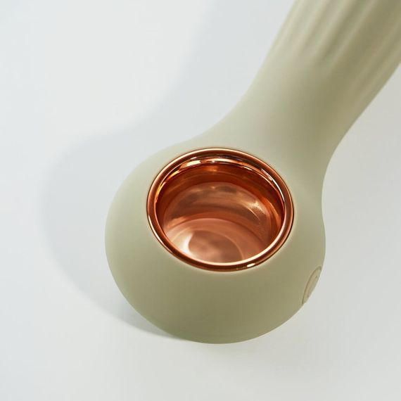 Вибратор для клитора с колебаниями и 3-мя сменными насадками, силикон Sweet Em Velvet Lure, серый sexstyle | Зображення 4