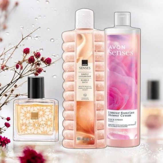 Набор Avon «Настоящая роскошь» — Пена для ванны 500 мл + Крем-гель для душа 500 мл + Парфюмная вода Far Away 30 мл