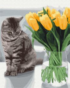 Котик з тюльпанами