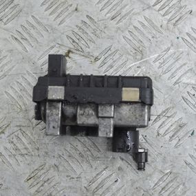 Сервопривід 320 CDI Mercedes E- S- Class актуатор турбіни Мерседес G-109