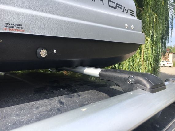 Перемички на рейлінги під ключ WingBar V1 (2 шт) Чорний для Peugeot Partner Tepee 2008-2018рр