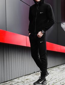 Спортивний костюм Nike чорний