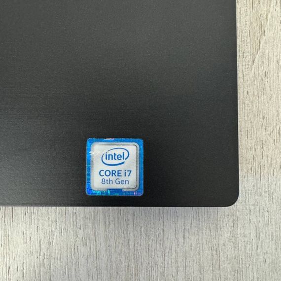 Ультрабук Б-класс Dell Latitude 7490 / 14" (1920x1080) IPS / Intel Core i7-8650U (4 (8) ядра по 1.9 - 4.2 GHz) / 8 GB DDR4 / 128 GB SSD / Intel UHD Graphics 620 / WebCam б/у | Зображення 3