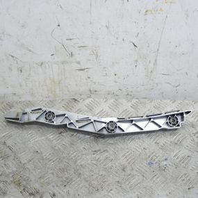 Кронштейн кріплення крила лівий Citroen C4 Picasso 2006-2013 Кронштейн кріплення бампера Сітроен 9656671080