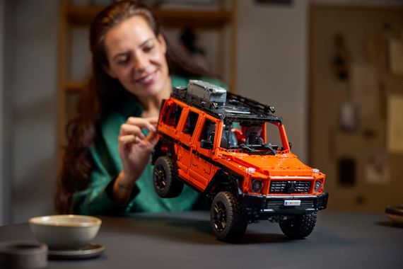 Конструктор LEGO Technic Mercedes-Benz G 500 PROFESSIONAL Line 42177 | Зображення 4