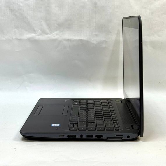 Мобільна робоча станція HP ZBook 14u G4 / 14" (1920x1080) TN Touch / Intel Core i7-7500U (2 (4) ядра по 2.7 - 3.5 GHz) / 16 GB DDR4 / 256 GB SSD / AMD FirePro W4190M, 2 GB GDDR5, 128-bit / WebCam / Windows 10 Pro б/в | Зображення 5