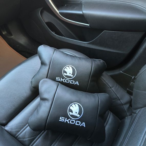 Подарунок чоловікові водієві Skoda, Подушка для підтримки шиї в автокріслі, Подушки на крісло в авто WN-72 | Зображення 9