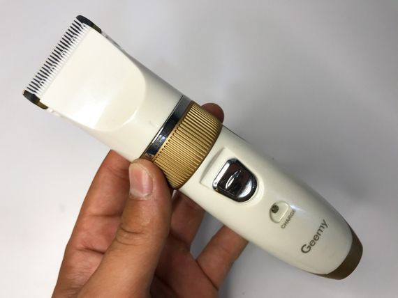 Профессиональная аккумуляторная беспроводная машинка Pro Gemei 6001  для стрижки волос | Зображення 4