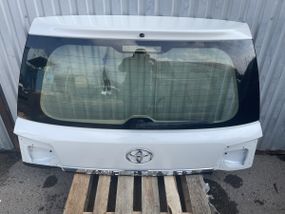 Крышка багажника верхняя 2016-2023 белая (USED, оригинал) для Toyota Land Cruiser 200