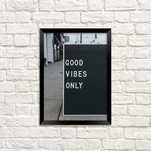 Постер у рамці Good vibes only A3 (MT3_ART025_BL)