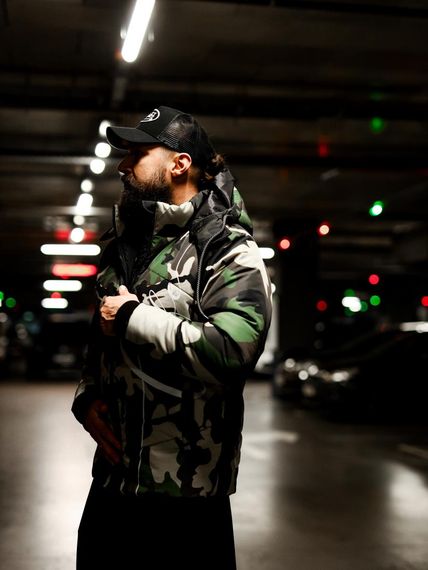 Куртка зимова зі знімним капюшоном