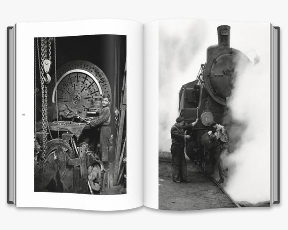 Книга по фотографии альбом Ара Гюлера Стамбул Ara Guler's "Istanbul" фотоискусство книги с иллюстрациями | Зображення 1