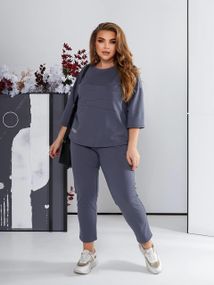 Женский спортивный прогулочный костюм с укороченными штанами NB24003 серый, размер 50/52
