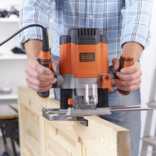 Фрезер сетевой BLACK+DECKER KW1200EKA | Зображення 4