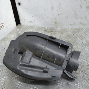 Резонатор повітряного фільтра 1.6 VTI Peugeot 207 2006-2012 Трубка повітря Пежо 207 9683340180