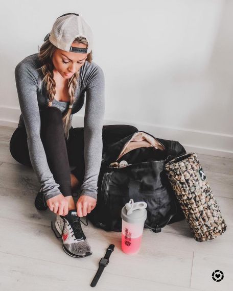 Шейкер спортивний BlenderBottle Classic Loop 28oz/820ml Grey (Original) | Зображення 2