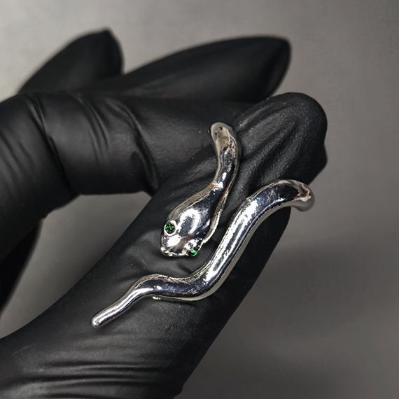 Кольцо-змея для фото ногтей (маникюра) №2 23х40мм цвет серебро