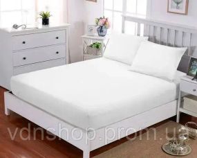 Белая Простынь махровая на резинке с наволочками Anisa  (220х240+30 см)