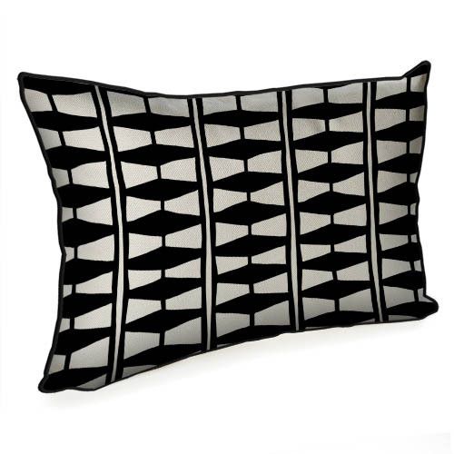 Подушка інтер'єрна з мішковини Black and white ornament 45x32 см