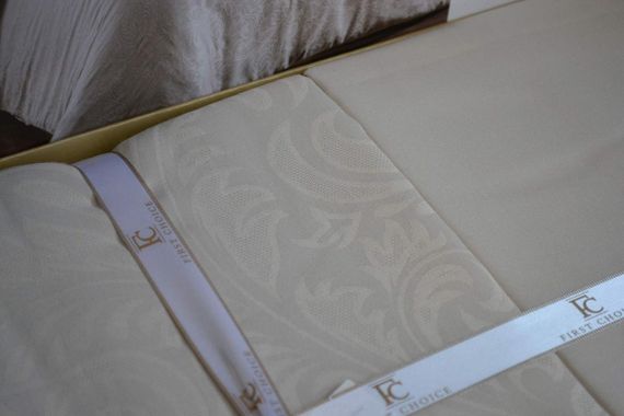 Постельное белье First Choice Jacquard Satin 200х220 Tecna Champagne | Зображення 3