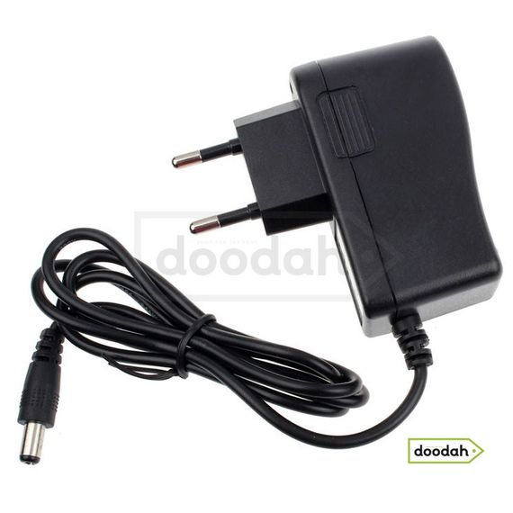 Адаптер живлення (зарядка) 8.4 V / 1A, 5.5 х 2.1 мм - для вело фар