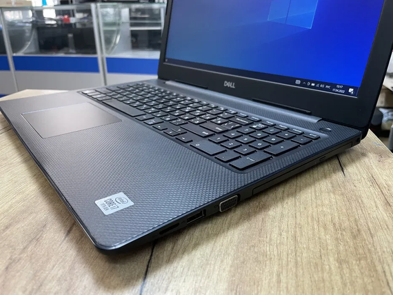 Ноутбук Dell Vosto 3590 15.6 FHD core i7 10510U/8Gb/256SSD/AMD Radeon 610 | Зображення 2