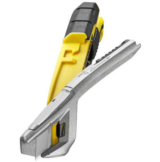 Ніж Stanley Fatmax Integrated Snap Knife 18 х 165 мм (FMHT10594-0) | Зображення 3