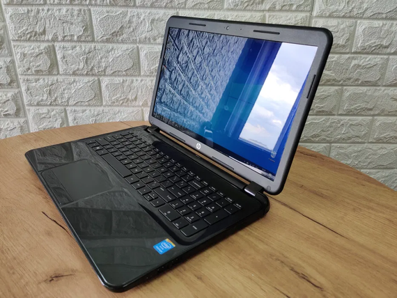 Ноутбук HP 15-D035DX/15.6 HD/Pentium N3520/4Gb/HDD750Gb/Intel HD Graphics | Зображення 2