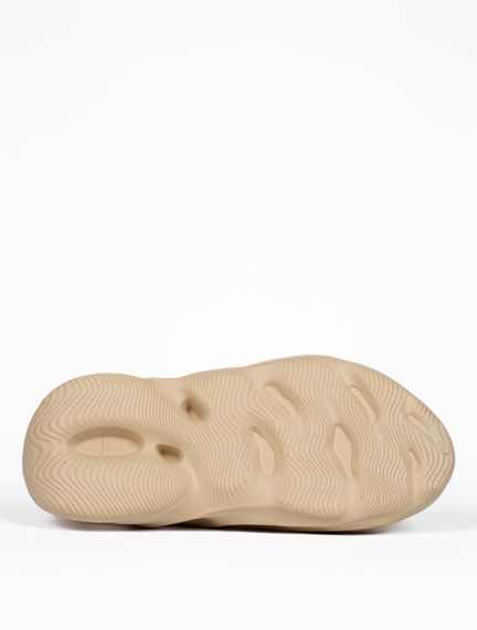Чоловічі кросівки Adidas Yeezy Foam Runner  Beige | Зображення 3