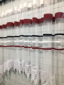 Тюль короткий арка фатін на кухню/балкон смужками 160х300 см червоний з бежевим