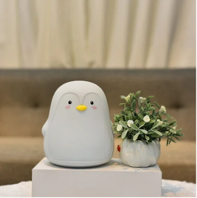 Дитячий силіконовий нічник Пінгвін з сенсорним керуванням
