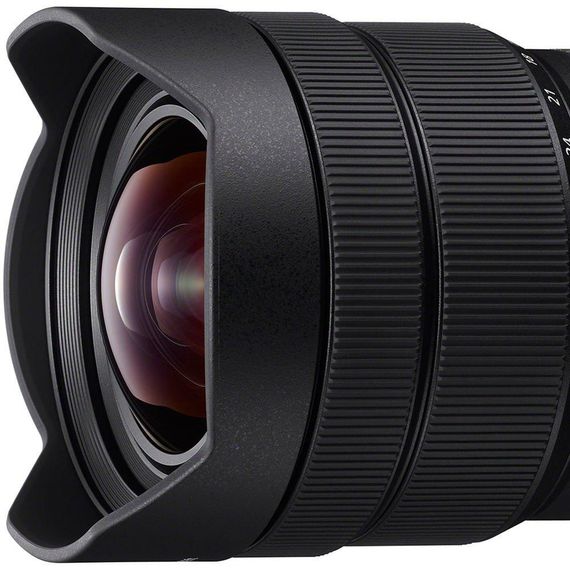 Объектив Sony 12-24mm, f/4.0 G для камер NEX FF (SEL1224G.SYX) | Зображення 3