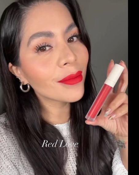 Жидкая Матовая Помада Farmasi 06 Red Love 4 г | Зображення 3