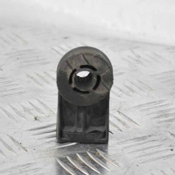 Кронштейн радіатора Fiat Doblo 2000-2010 Опора подушка радіатора Фіат Добло 809061000 | Зображення 2