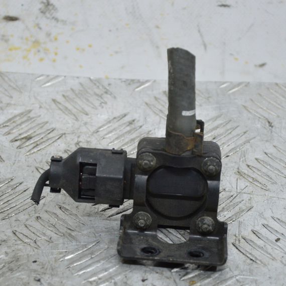 Датчик тиску вихлопних газів Hyundai i30 2007-2012 Датчик тиску вихлопу Хюндай ай30 392102A750 | Зображення 1