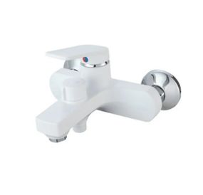 Змішувач для ванни Plamix Lucas-009 EURO SET White з шлангом, лійкою та кронштейном (PM0708)