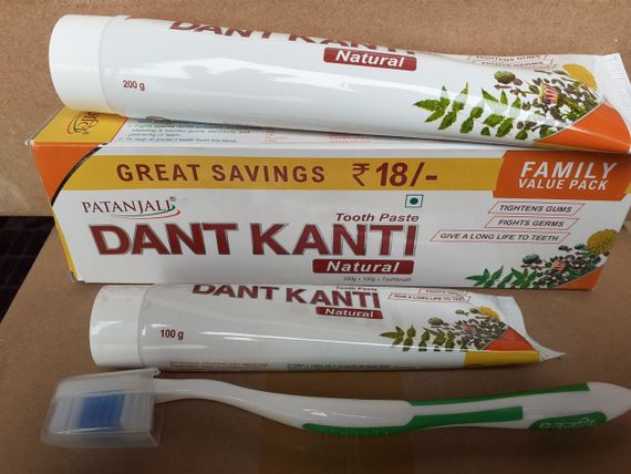 Зубная паста DANT KANTI,  100г+200г+щетка, Дант Канти