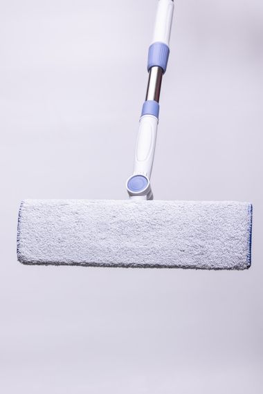 Універсальна швабра з металевою ручкою та змінною плоскою насадкою для плитки, ламінату та лінолеуму HP-35015-30 | Зображення 5