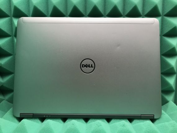 Ноутбук Б-класс Dell Latitude E6440 / 14" IPS / Core i5-4310M (2(4) ядра по 2.7-3.4GHz) / 4GB DDR3 / 128GB SSD / HD Graphics 4600 / WebCam / DVD-RW / Win 10 б/у | Зображення 4