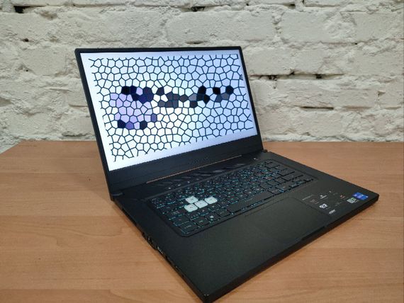 Ігровий ноутбук Asus TUF Dash FX516PM-HN013T / 15.6" (1920x1080) IPS / Intel Core i5-11300H (4 (8) ядра по 3.1 - 4.4 GHz) / 16 GB DDR4 / 1000 GB SSD / nVidia GeForce RTX 3060, 6 GB GDDR6, 192-bit б/в | Зображення 2