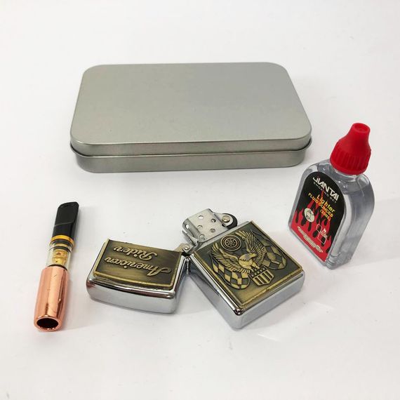 Зажигалка бензиновая в подарочной коробке N4, зажигалка в подарочном футляре, подарок зажигалка парню | Зображення 3