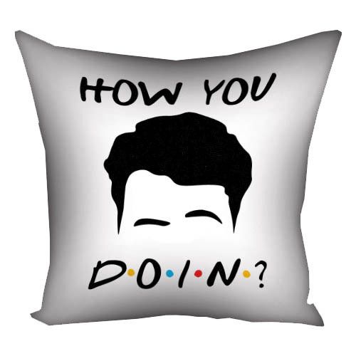 Подушка габардинова з принтом How you doin? 50x50 см (5P_DR002)